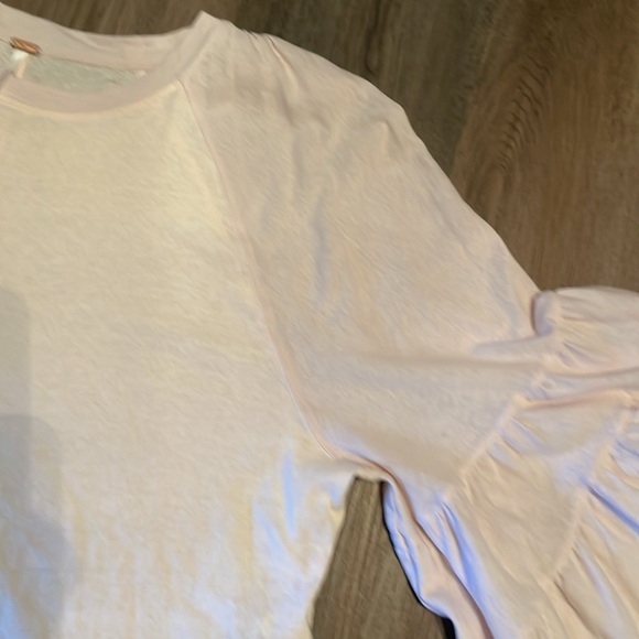 Free People No‎ Crying In Baseball Bell Sleeve Top Womens Size XS - Picture 4 of 17
